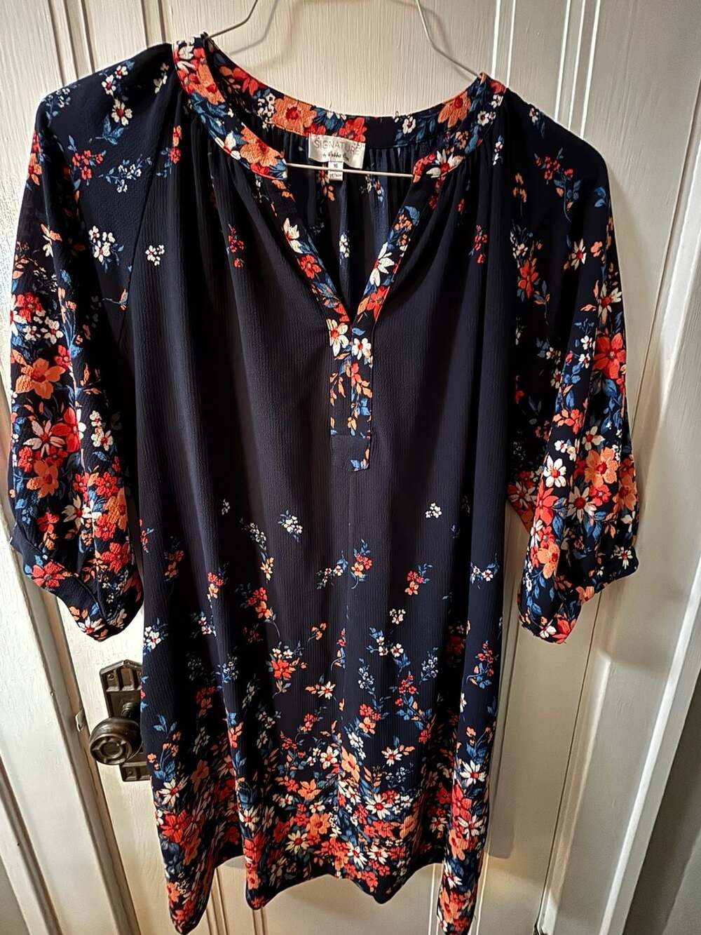 Signature by Robbie Bee Floral Split Neck Shift Dress Size 16